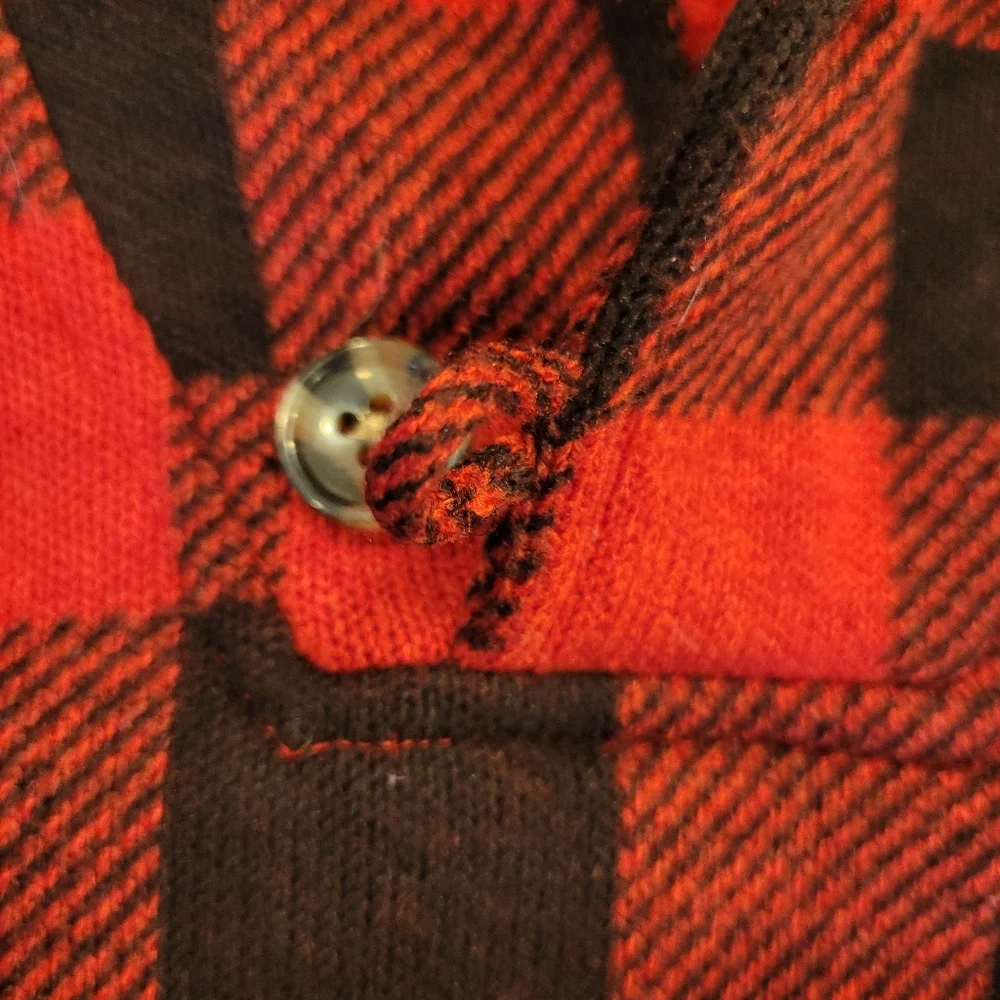 Boys Old Navy Buffalo Check Pullover size M (8)
